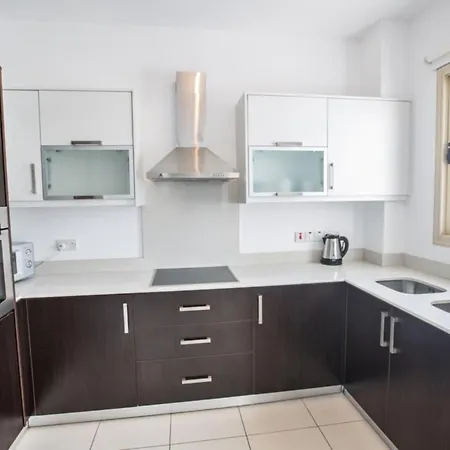 Villa The Complete Guide To Renting Your Exclusive Holiday In With Private Pool&close To The Beach, 1290